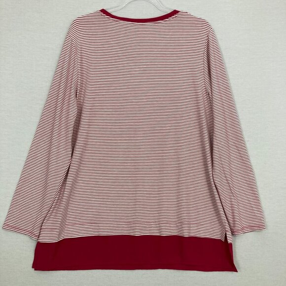New Chico's Red White Striped V Neck Side Stretch Slit Knit Top size Large/2 - Picture 9 of 11